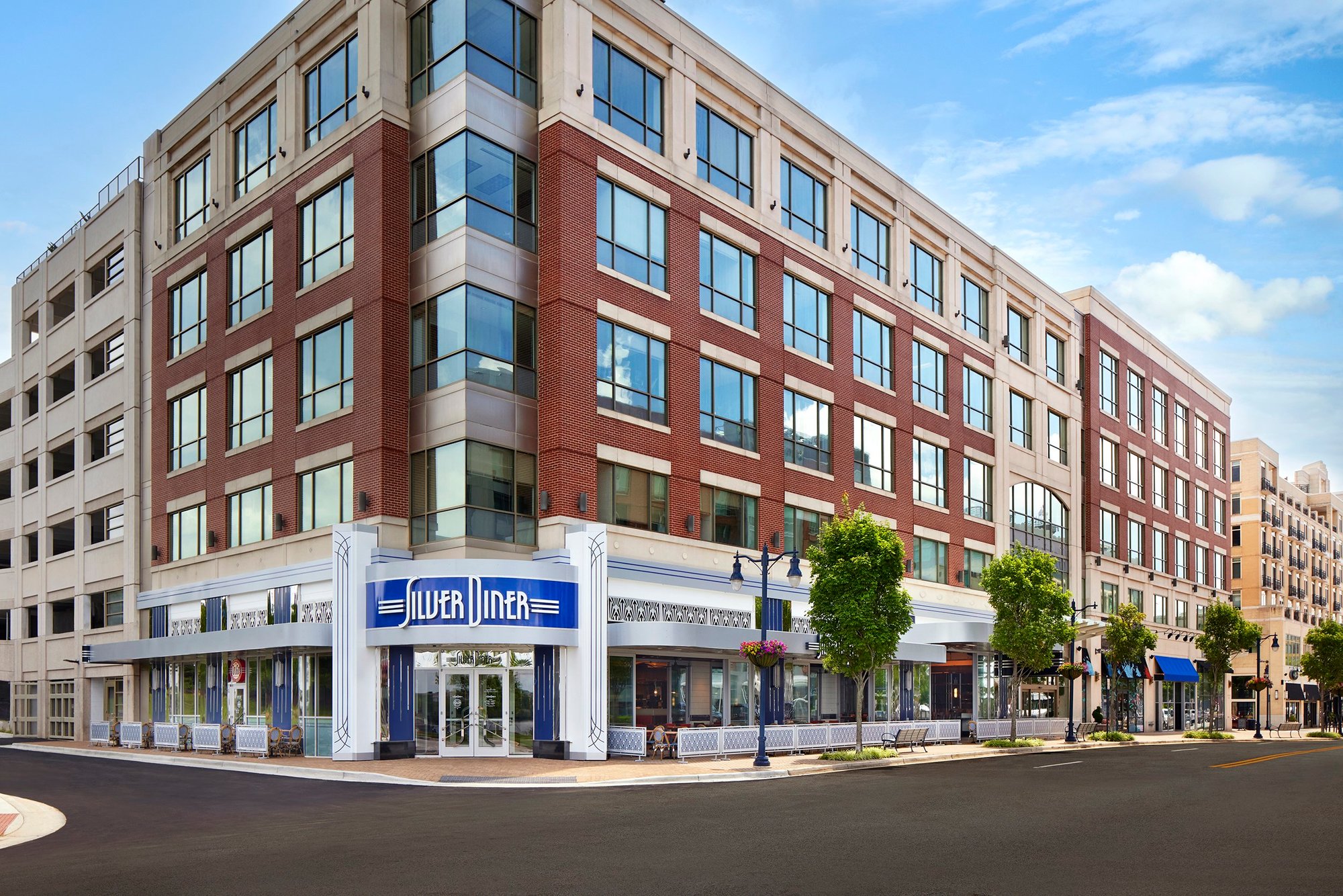 Silver+DIner+National+Harbor+Exterior