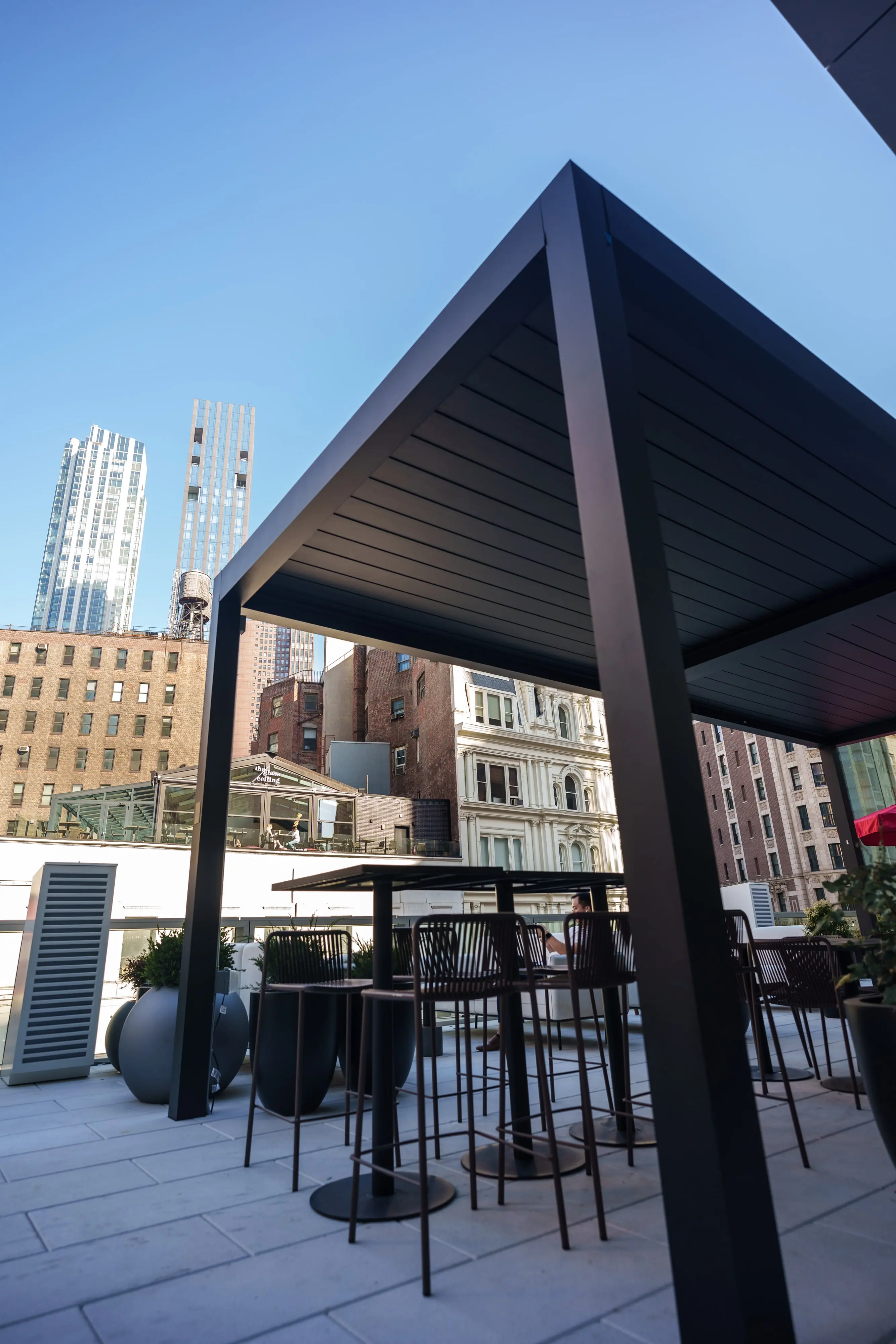 Louvered Roof for Restaurants, Pergola with Louvers, Motorized Louvered Roof